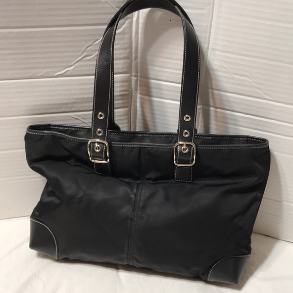 Coach nylon satchel with leather trim and adjustable straps - Picture 3 of 10